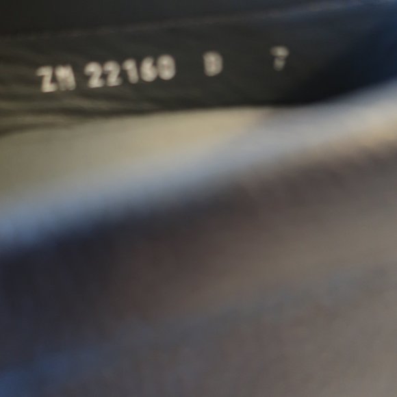 Mens Salvatore Ferragamo Black Leather Double Gancini Loafers 7* E - Picture 6 of 9